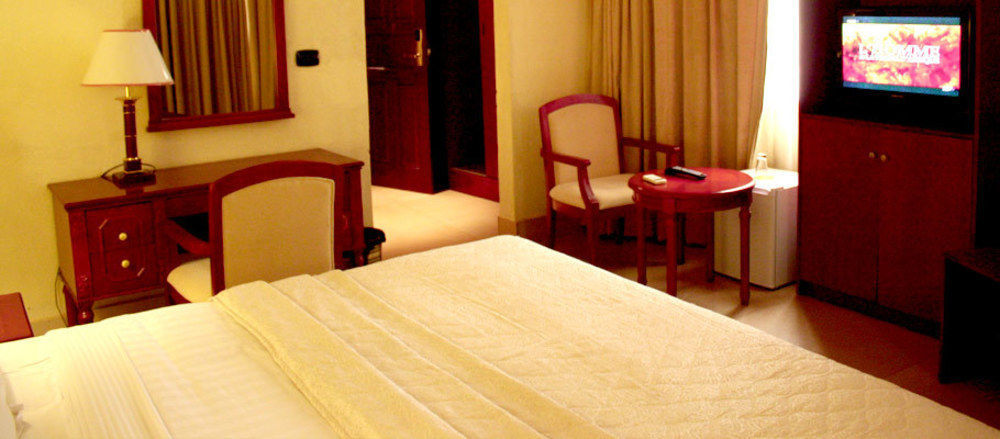 Palace Hotel Ouagadougou Ngoại thất bức ảnh