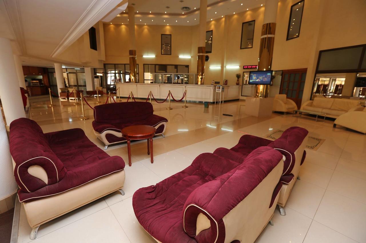 Palace Hotel Ouagadougou Ngoại thất bức ảnh