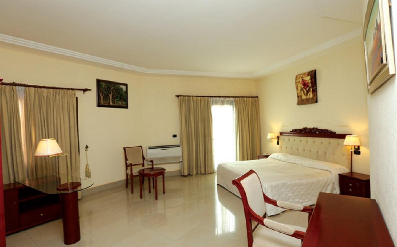 Palace Hotel Ouagadougou Ngoại thất bức ảnh