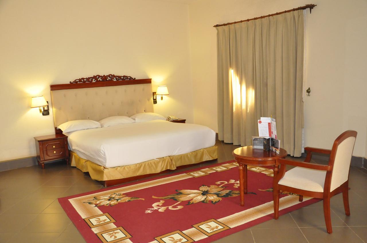 Palace Hotel Ouagadougou Ngoại thất bức ảnh