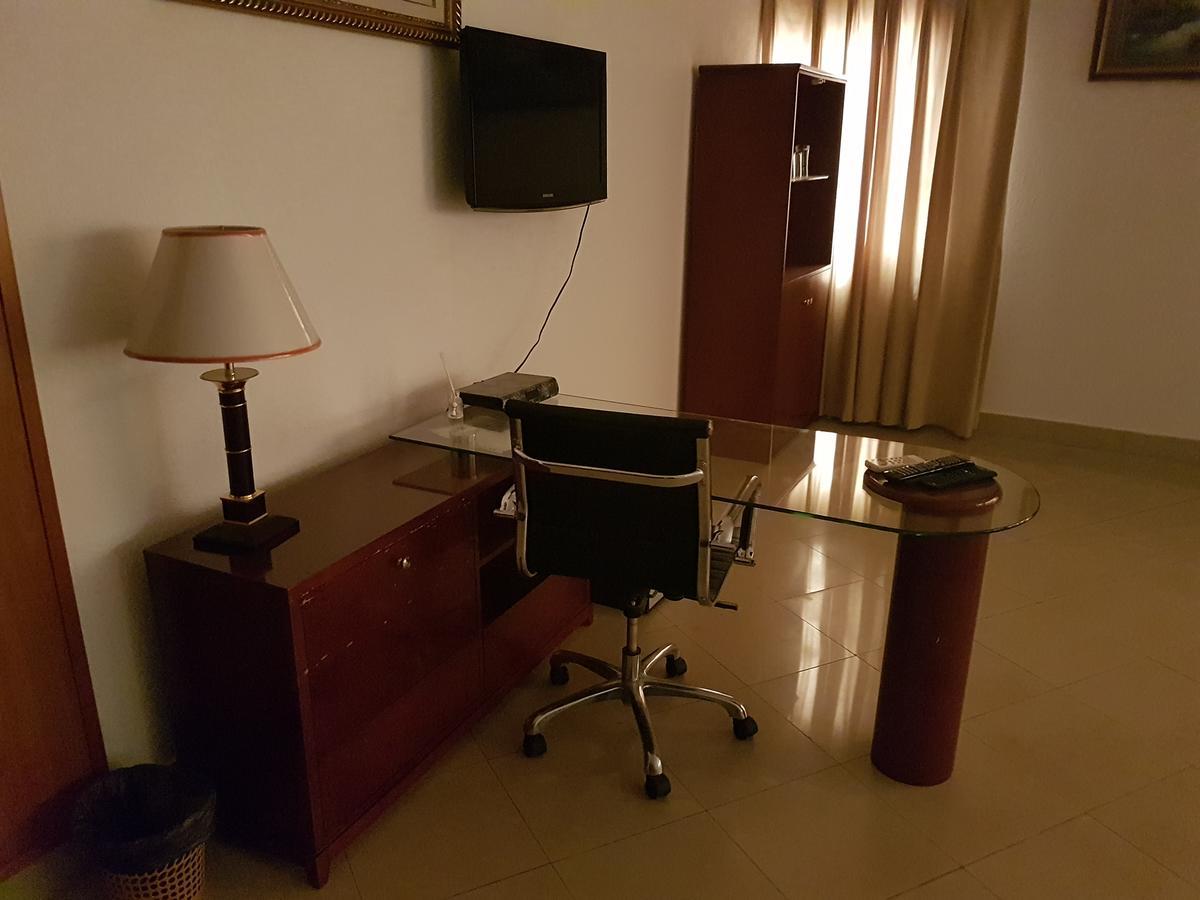 Palace Hotel Ouagadougou Ngoại thất bức ảnh