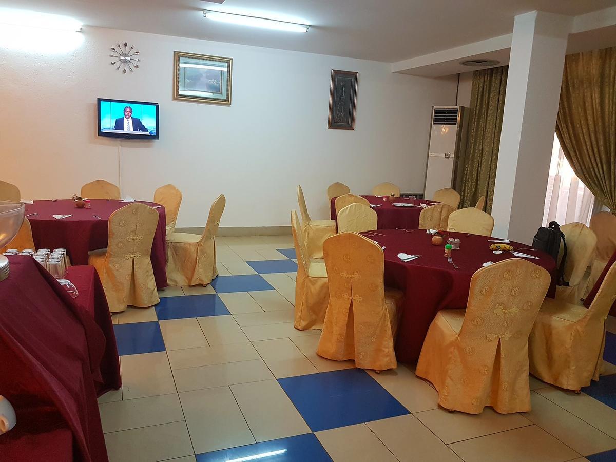 Palace Hotel Ouagadougou Ngoại thất bức ảnh