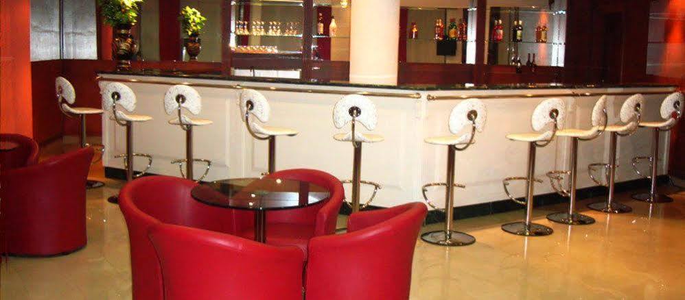 Palace Hotel Ouagadougou Ngoại thất bức ảnh