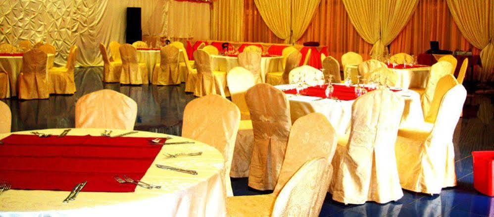 Palace Hotel Ouagadougou Ngoại thất bức ảnh